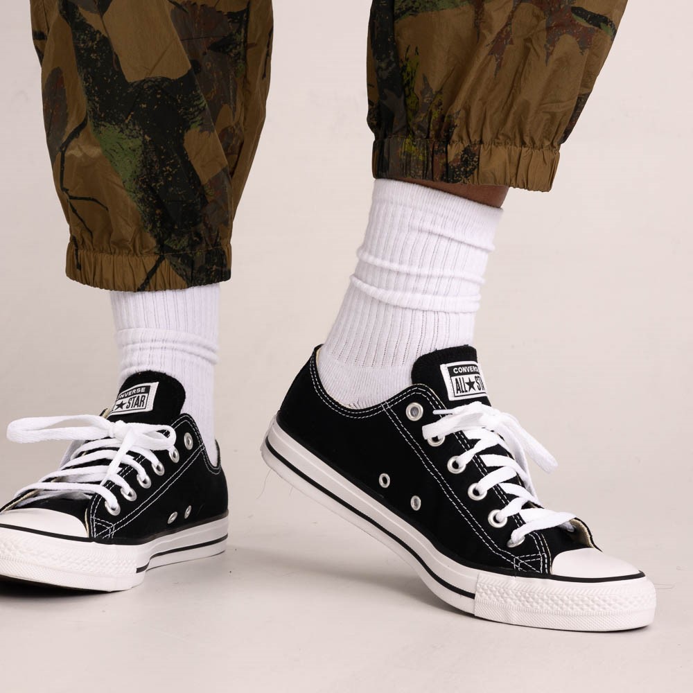 Converse Chuck Taylor All Star Lo Sneaker - Black | JourneysCanada