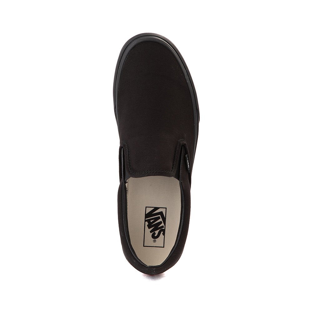 black slip on skate shoes