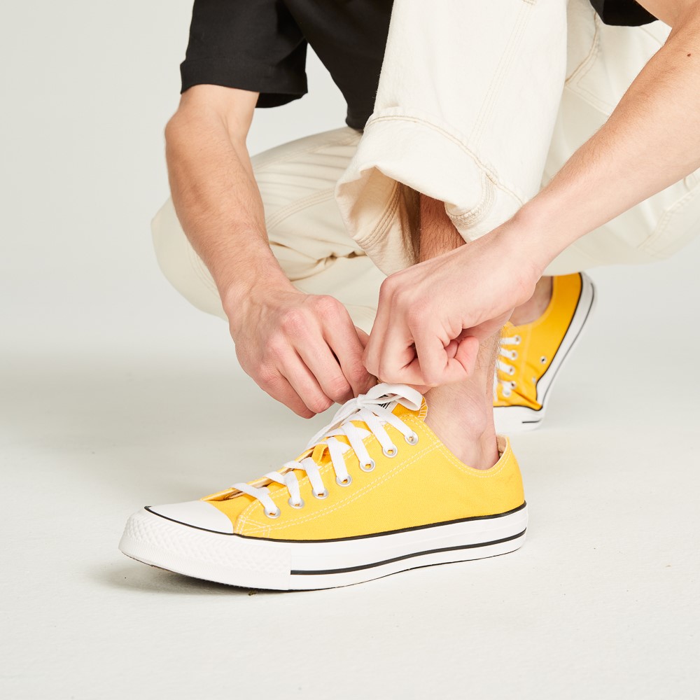 Converse Chuck Taylor All Star Lo Sneaker - Lemon