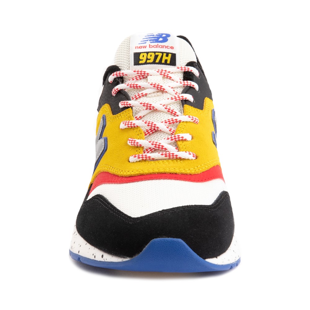 new balance black and yellow shoes