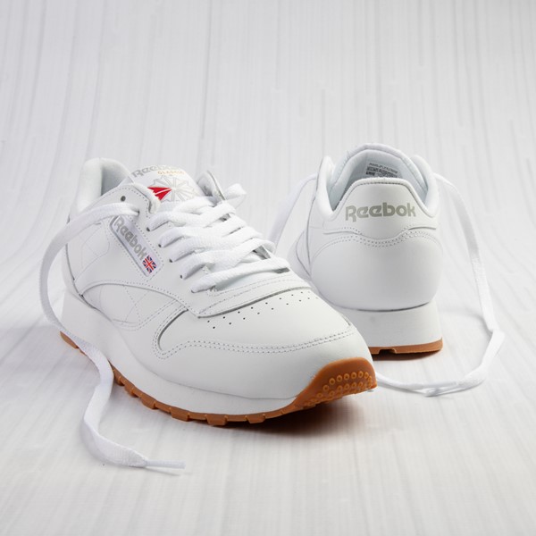 Manuscrito Correlación Comparación Mens Reebok Classic Leather Athletic Shoe - White / Gum | JourneysCanada