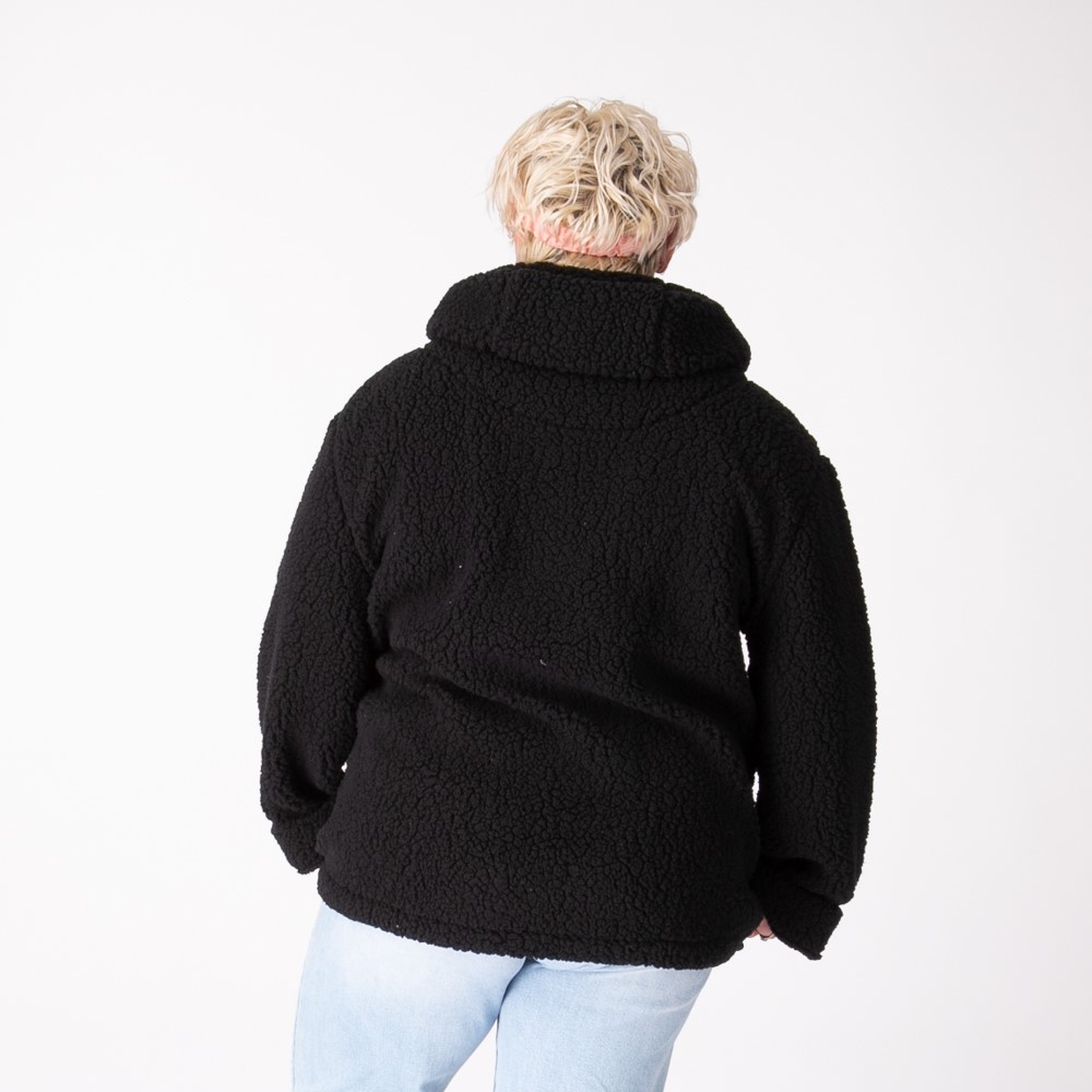 Sherpa sale pullover black