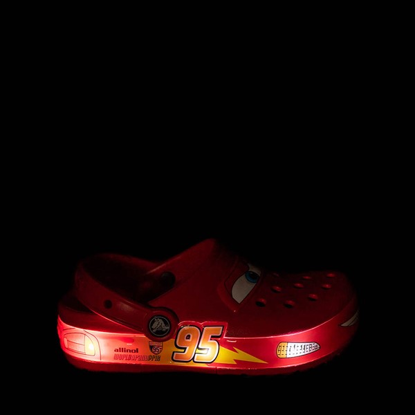 alternate view Disney and Pixar Cars Crocs Classic Lightning McQueen Clog - Little Kid - RedALT1