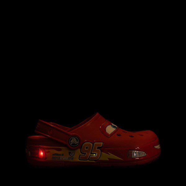 alternate view Disney and Pixar Cars Crocs Classic Lightning McQueen Clog - Little Kid - RedALT1A