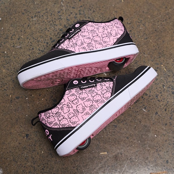 Pink and black skate on sale shoes