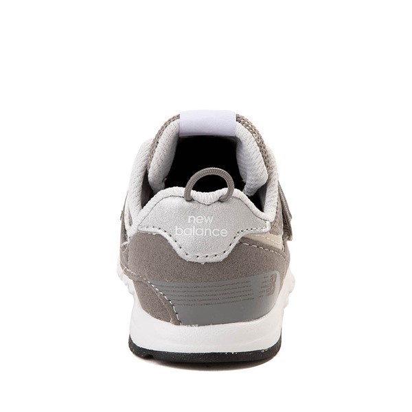 Infant size 8 new balance best sale