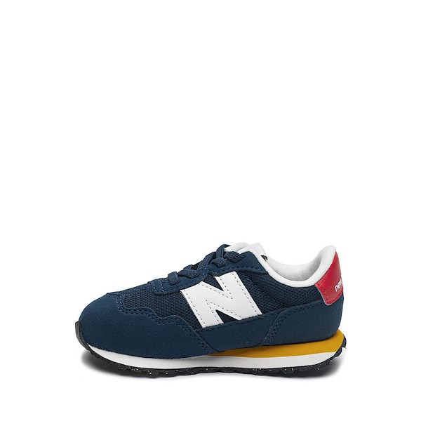 Chaussure athlétique New Balance 237