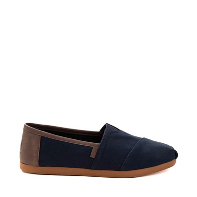 Journeys toms clearance