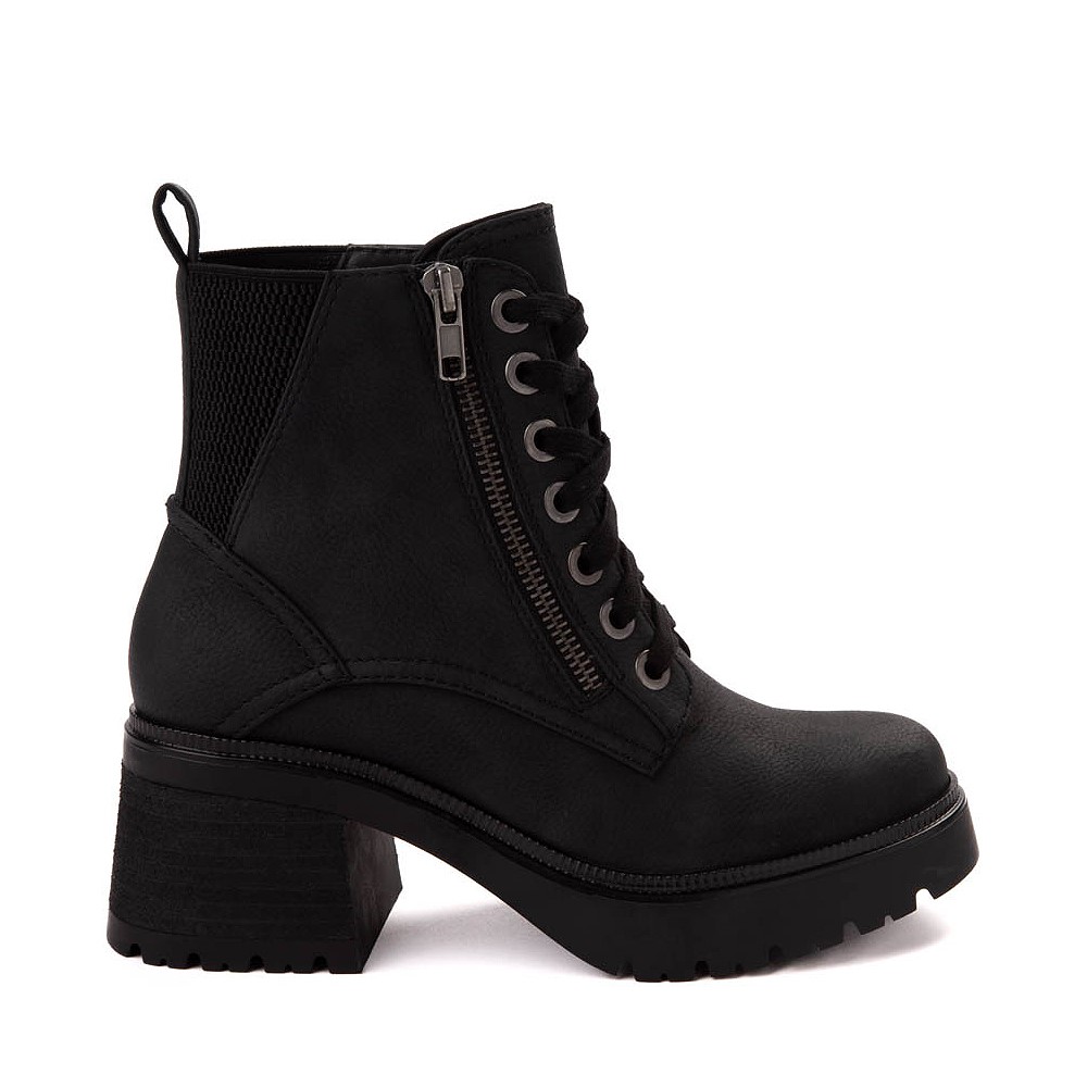 Mia boots black online