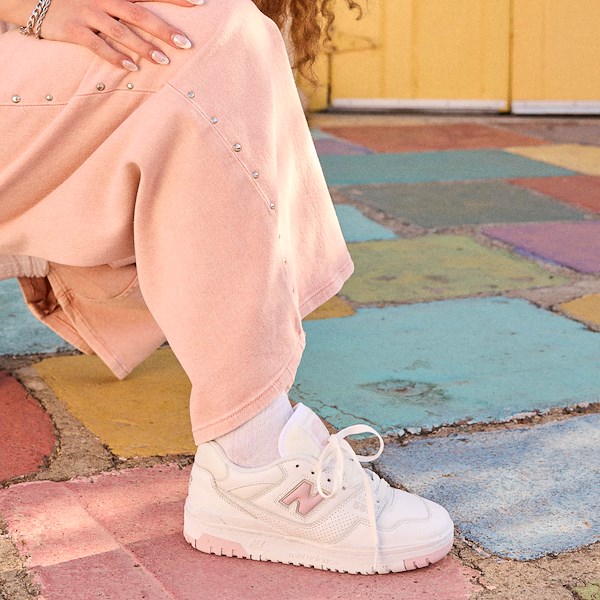 alternate view Womens New Balance 550 Athletic Shoe - White / Twilight HazeALT1C