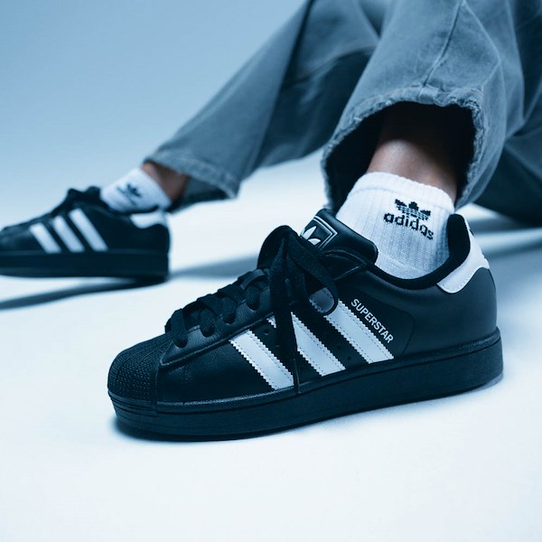 alternate view Chaussure athlétique adidas Superstar II pour femmes - Noire / BlancheALT1C