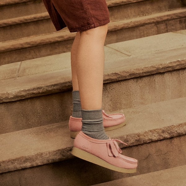 Womens Clarks Wallabee EVO LO Casual Shoe - Dusty Rose