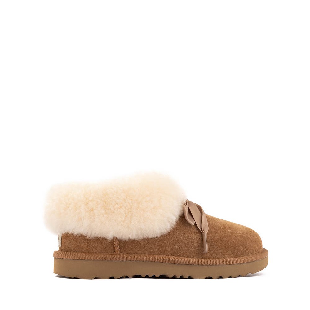 UGG&reg; Bailey Slipper - Little Kid / Big Kid - Chestnut