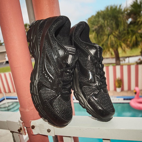 Chaussure athlétique Saucony Ride Millennium - Noir monochrome