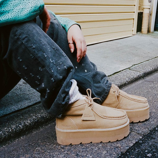 Womens Clarks Meare Elevated Walla Boot - Maple