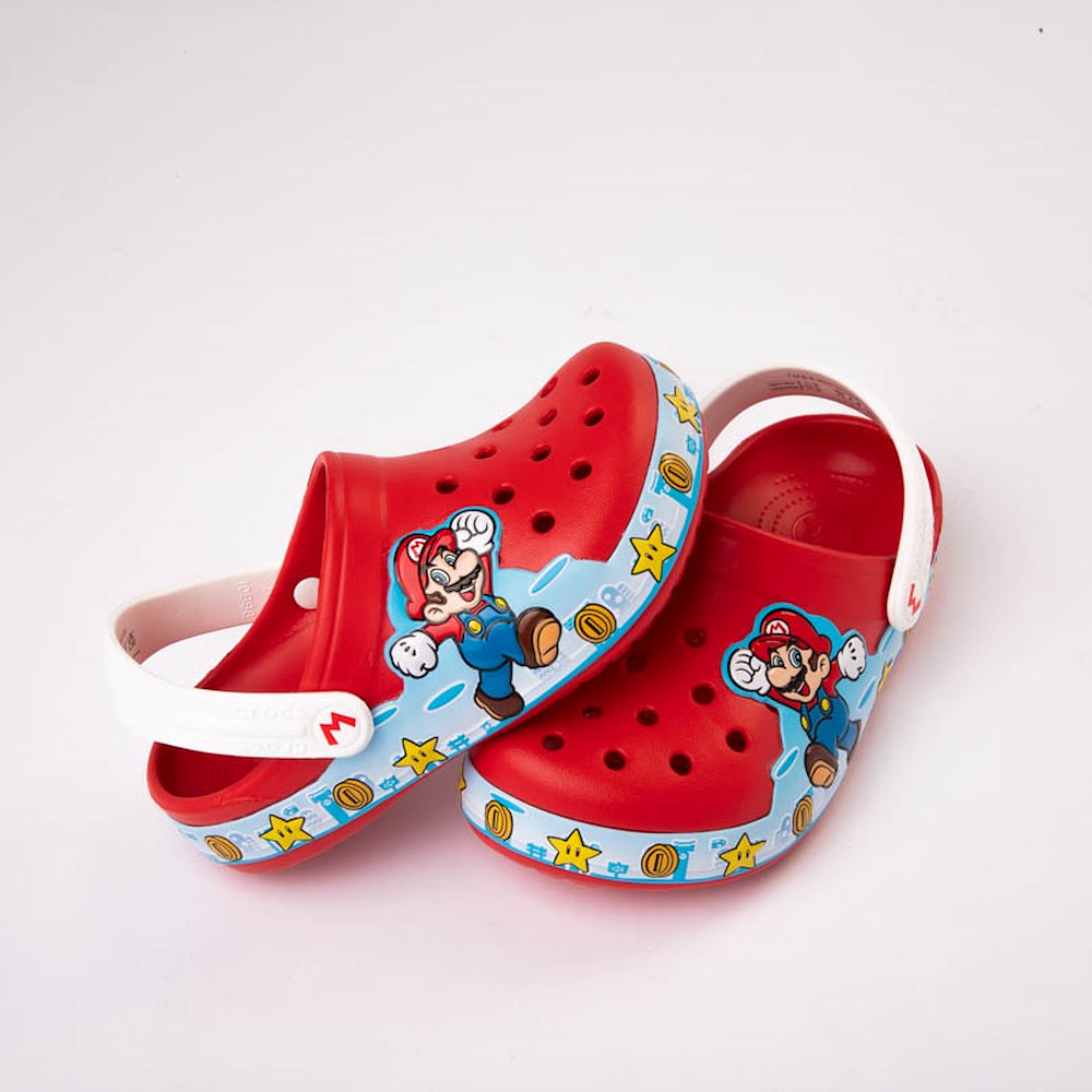 Super Mario Bros. Crocs Classic Lights Clog - Toddler - Red