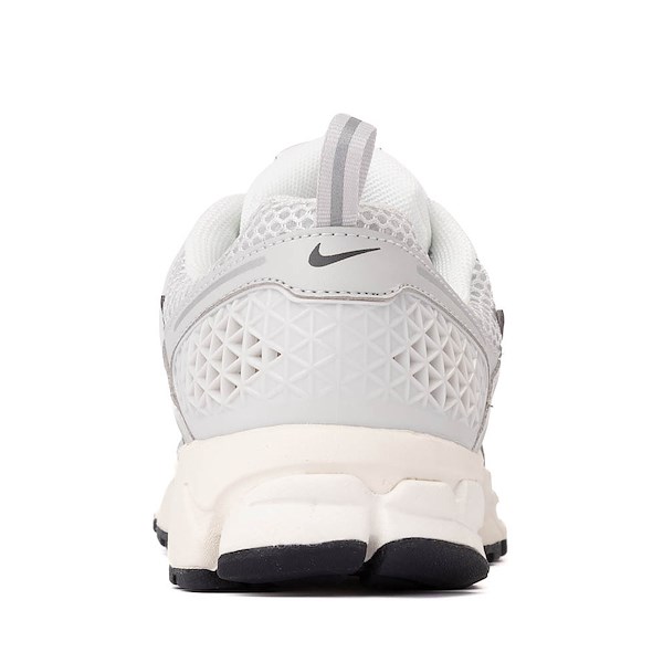 alternate view Nike Vomero 5 Athletic Shoe - Big Kid - Photon Dust / Chrome / Gridiron / SailALT4