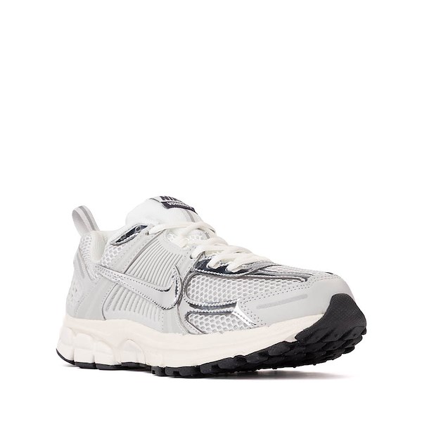 alternate view Nike Vomero 5 Athletic Shoe - Big Kid - Photon Dust / Chrome / Gridiron / SailALT5