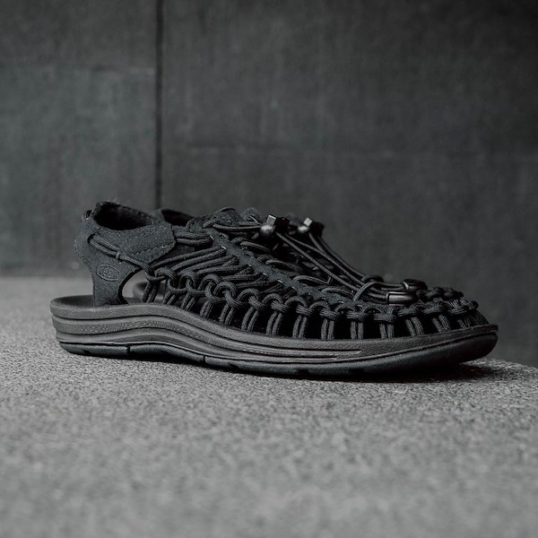 alternate view Womens KEEN&reg; UNEEK Sneaker - Black / BlackHERO