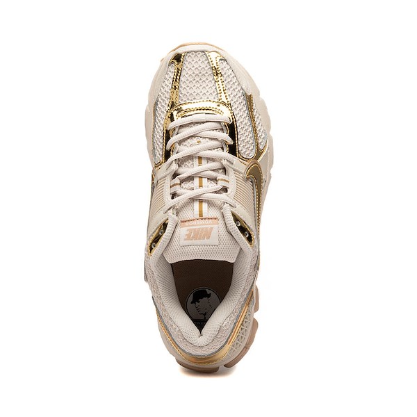 alternate view Womens Nike Zoom Vomero 5 Athletic Shoe - Light Orewood Brown / Metallic Gold / HempALT2